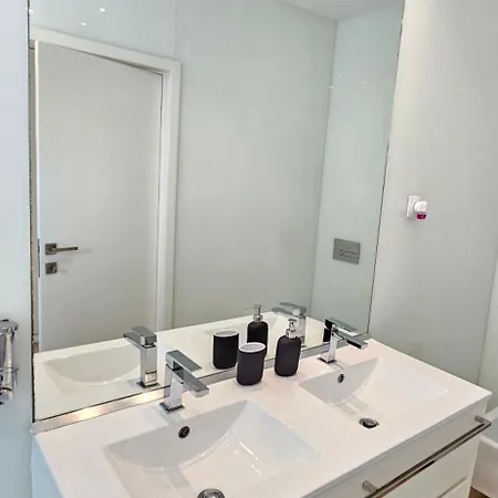 펜션 Casa De Luxo Na De Ofir Fão