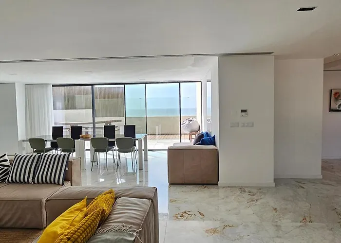 Ferienhaus Casa De Luxo Na De Ofir