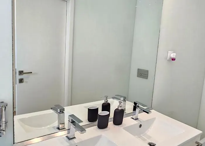 Ferienhaus Casa De Luxo Na De Ofir Fão