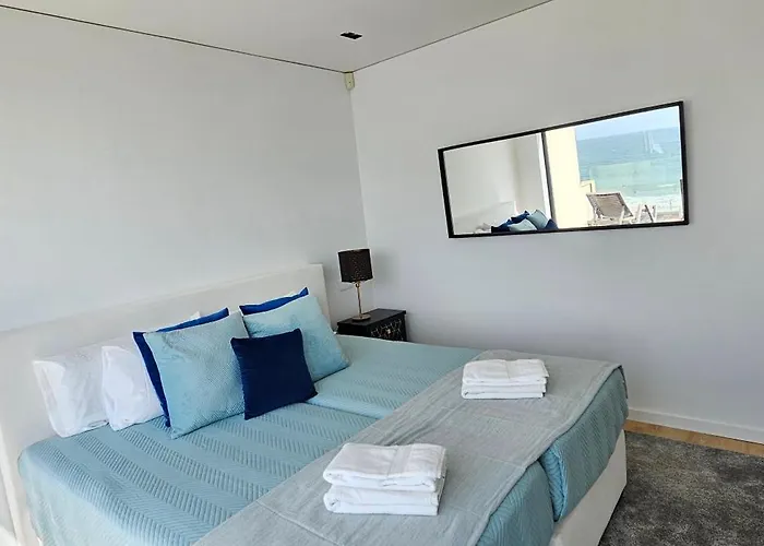 בית נופש Casa De Luxo Na De Ofir *